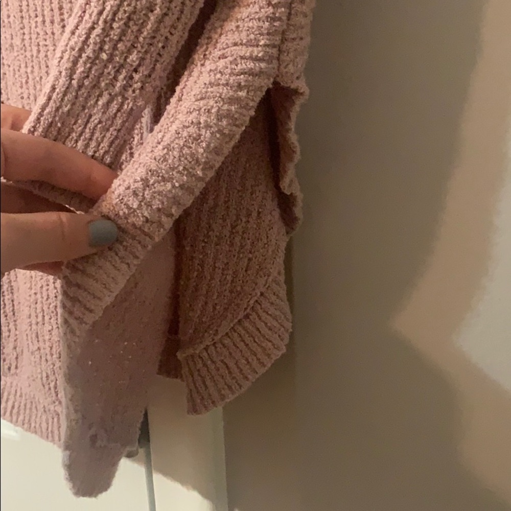 Sweater - Picture 4 of 4